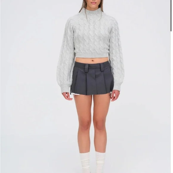 For Love and Lemons | BNWT Grey Lise Chunky Cropped Sweater w/ Ribbon Size Large - Picture 4 of 11